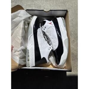 Jordan Men's Max Aura 2 "White/Black" Basketball Shoes CK6636-102